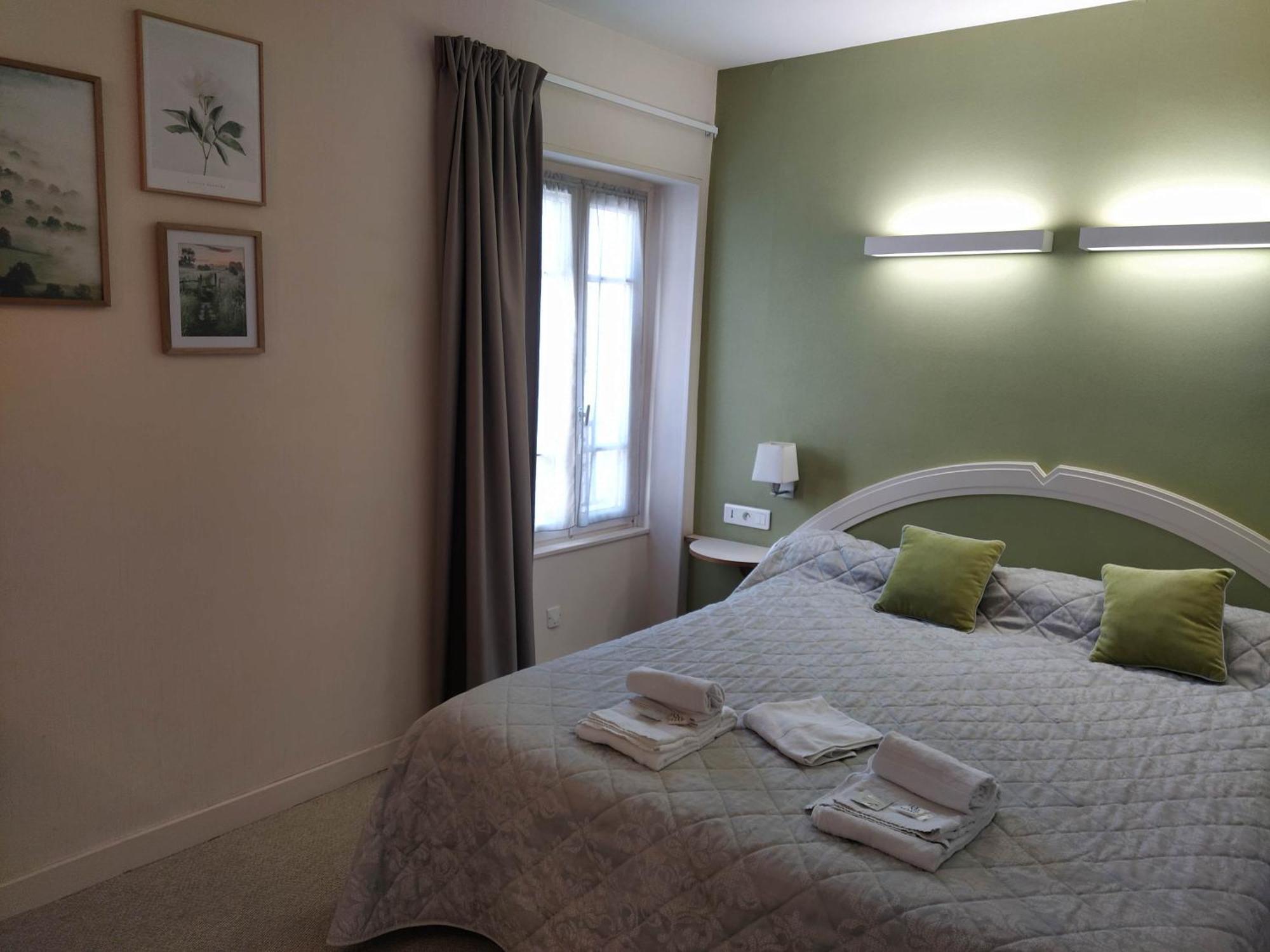 Hotel Restaurant Notre Dame Orcival Εξωτερικό φωτογραφία